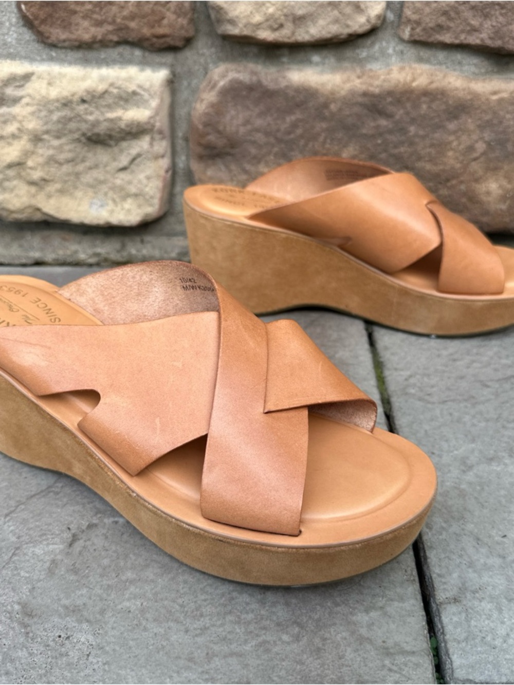 KORK EASE Women’s Size 10 LANA Crisscross Slide Platform Wedge Sandals Natural